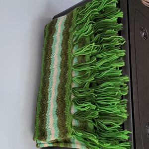 Beautiful Vintage Handmade Crochet Granny Afghan blanket green tones
